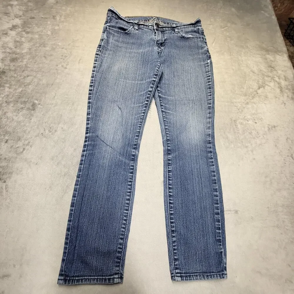 Old Navy Flirt Jeans Womens 6 Petites Blue Straight Mid-Rise Slim Stretch